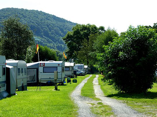 (c) http://www.campingplatzmainruh.de/